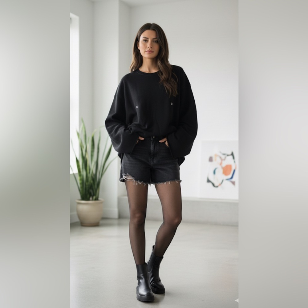 Kate Hewko Oversized Lagenlook Grommet Detail Sweater One size